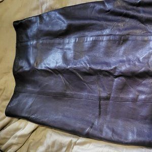 Danier purple leather pencil skirt size 4